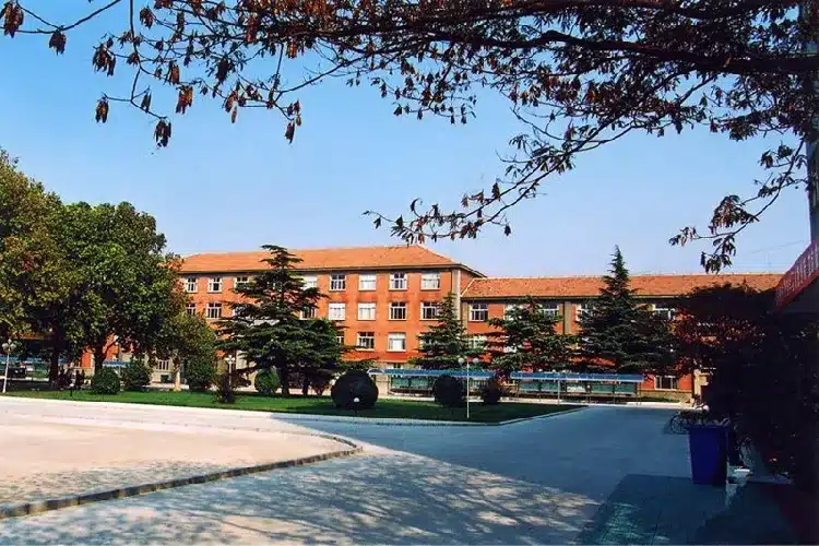 แนะนำมหาวิทยาลัยครุศาสตร์เจียงซู Jiangsu Normal University