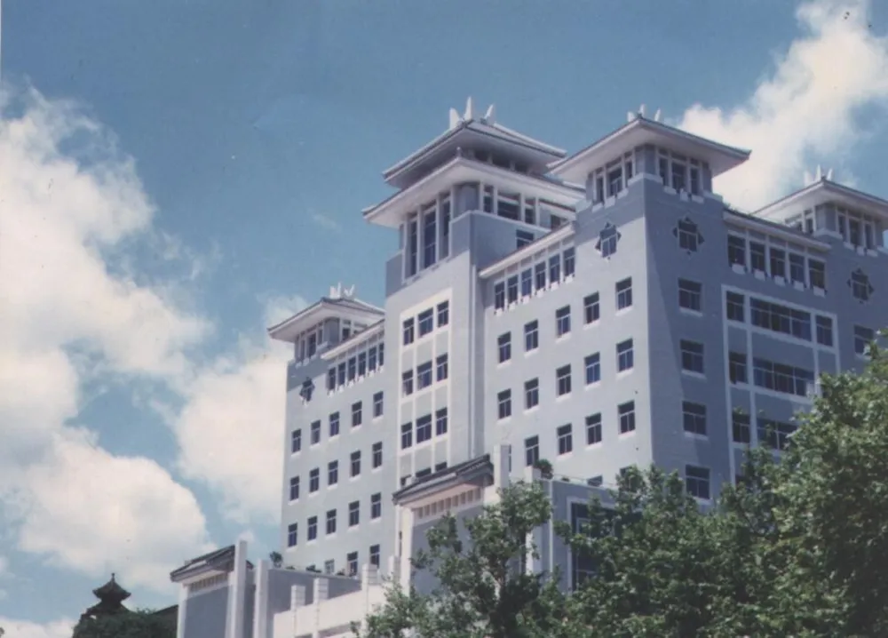 มหาวิทยาลัยฉงชิ่ง Chongqing University