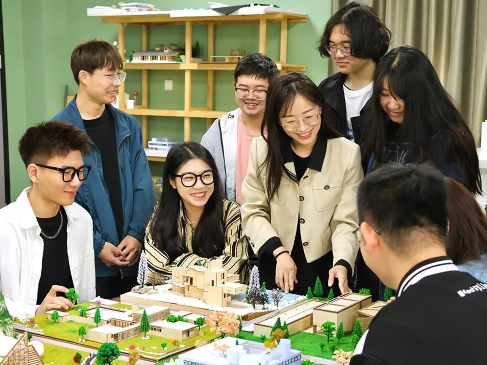 Qingdao City University