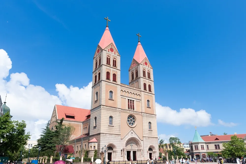 Qingdao City University