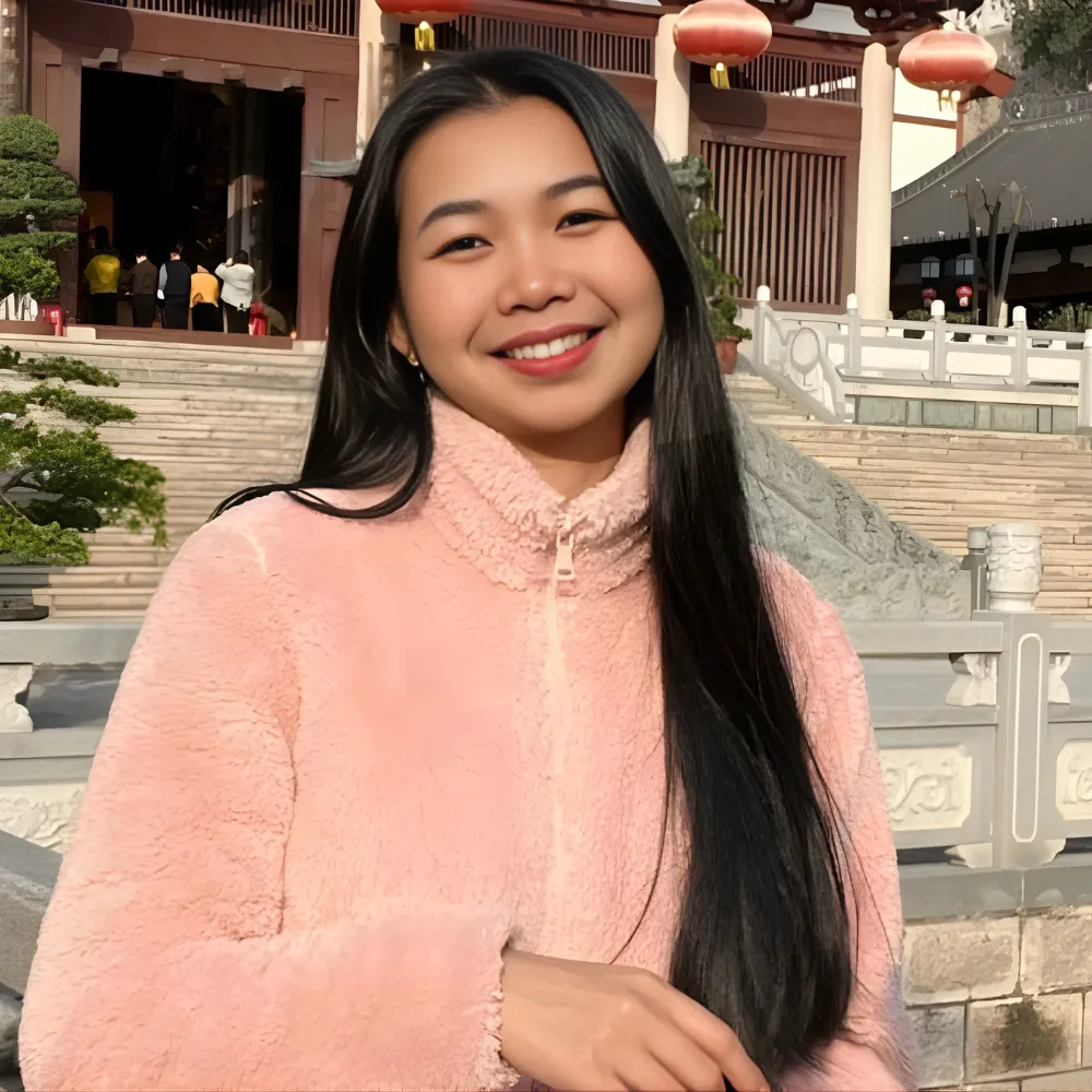 น้องนัท นักศึกษาทุนจีนของ Shantou University