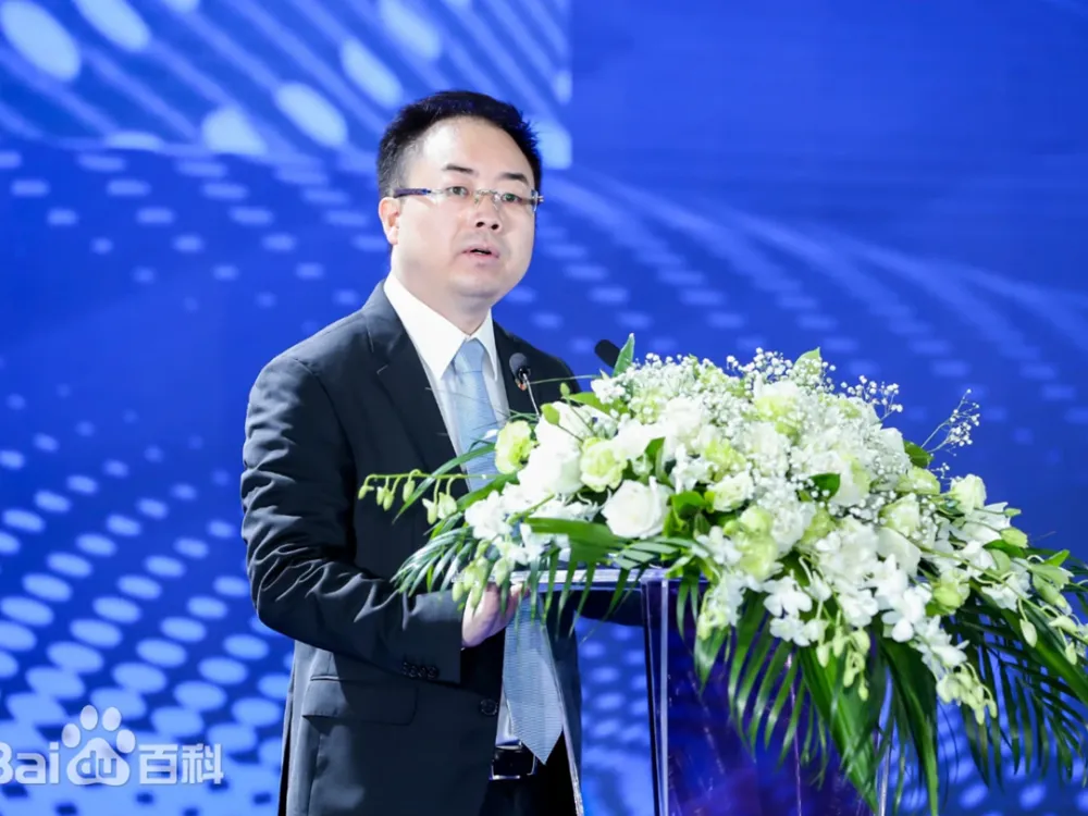 คุณยี่ง เซิ่ง (Ying Sheng 应盛) ศิษย์เก่าที่มีชื่อเสียงของ Chongqing Jiaotong University