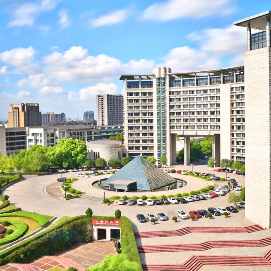 Zhejiang Gongshang University มหาวิทยาลัยชั้นนำเมืองหางโจว เหมาะสำหรับเรียนภาษาจีนและธุรกิจในจีน