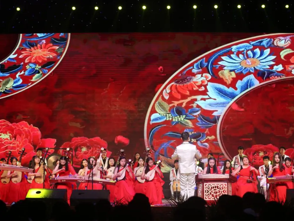 การแสดงดนตรีของนักศึกษา Sichuan Agricultural University