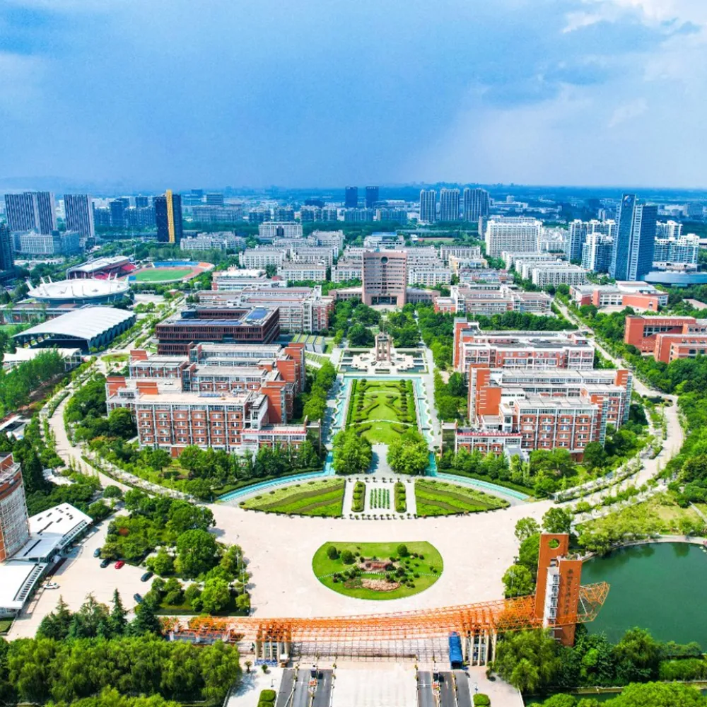 เรียนภาษาจีนที่ Hangzhou Dianzi University เมืองหางโจว